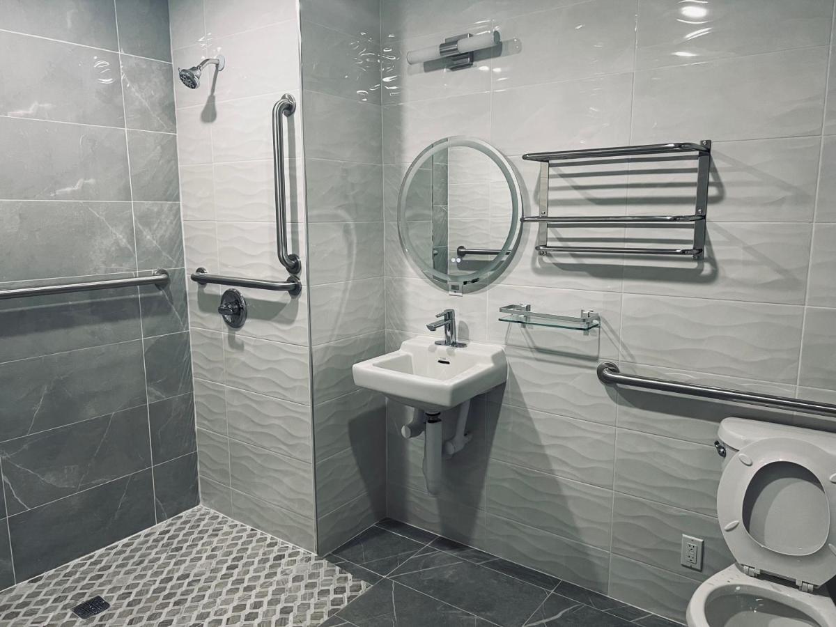 Starlight Hotel Near Lga Airport New York Bagian luar foto